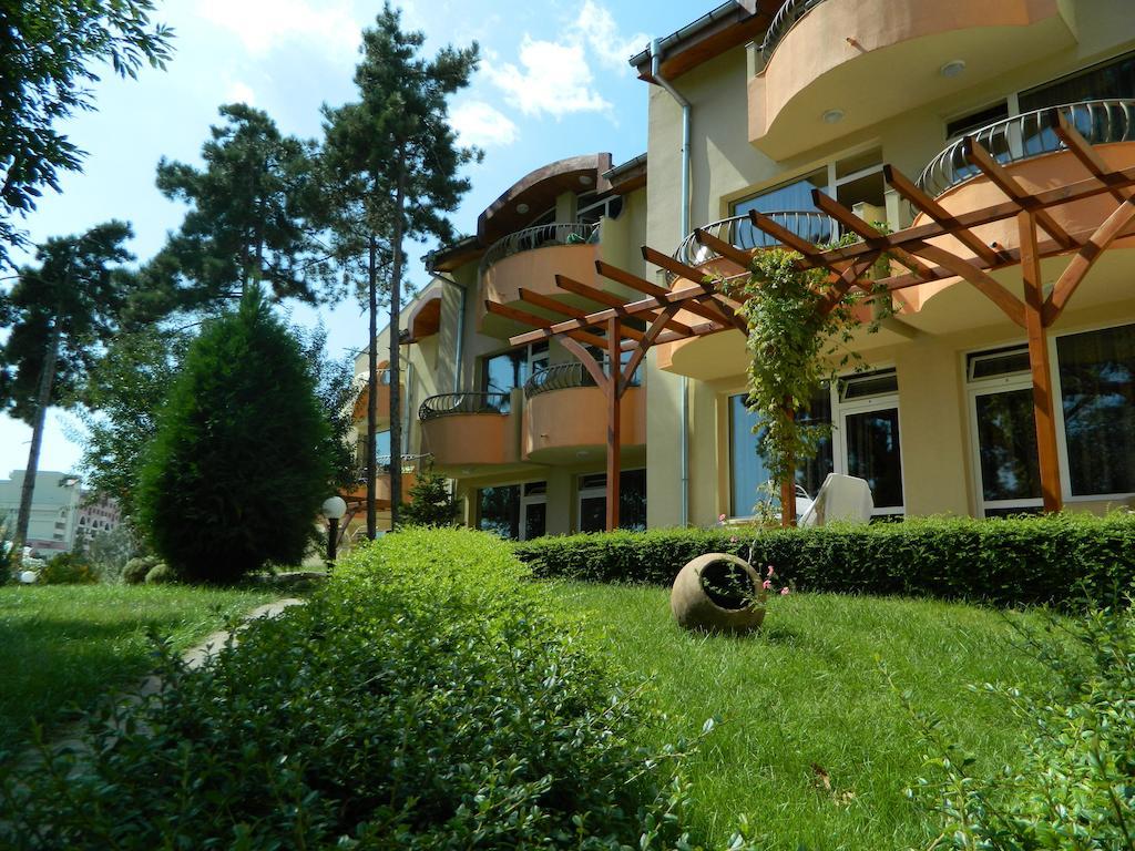 Family Hotel Privileg Sunny Beach Eksteriør billede
