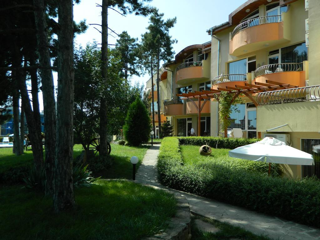 Family Hotel Privileg Sunny Beach Eksteriør billede