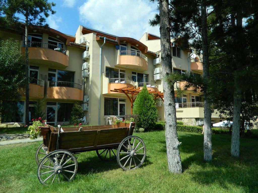 Family Hotel Privileg Sunny Beach Eksteriør billede