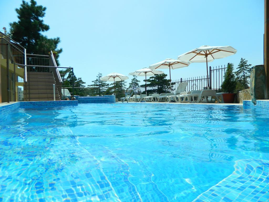 Family Hotel Privileg Sunny Beach Eksteriør billede