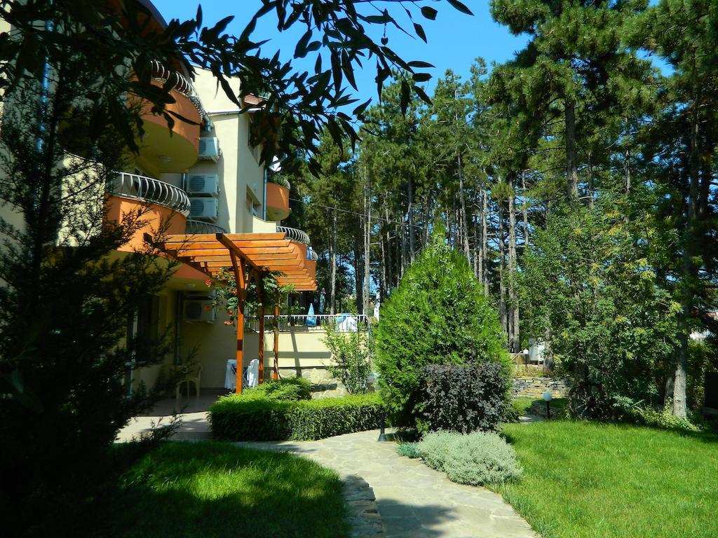 Family Hotel Privileg Sunny Beach Eksteriør billede